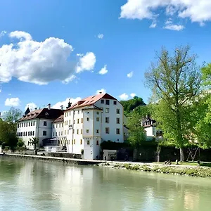 Отель Schloss Ort Пассау