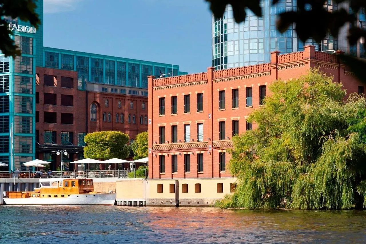 Ameron Hotel Abion Spreebogen Berlín 4*,